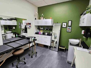Beauty Salon Studio Space for Rent Willow Glen Studio